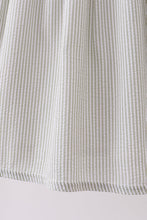 Pink seersucker farm animals embroidery ruffle dress - ARIA KIDS