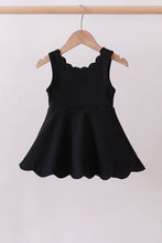 Black scalloped active mom&me dress - ARIA KIDS