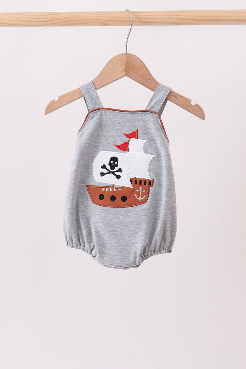 Gray Ship Applique Bubble - ARIA KIDS