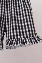 Pumpkin ruffle shorts set
