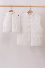 White mom&me puffer vest - ARIA KIDS