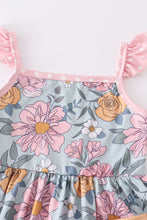 Floral print ruffle pocket dress