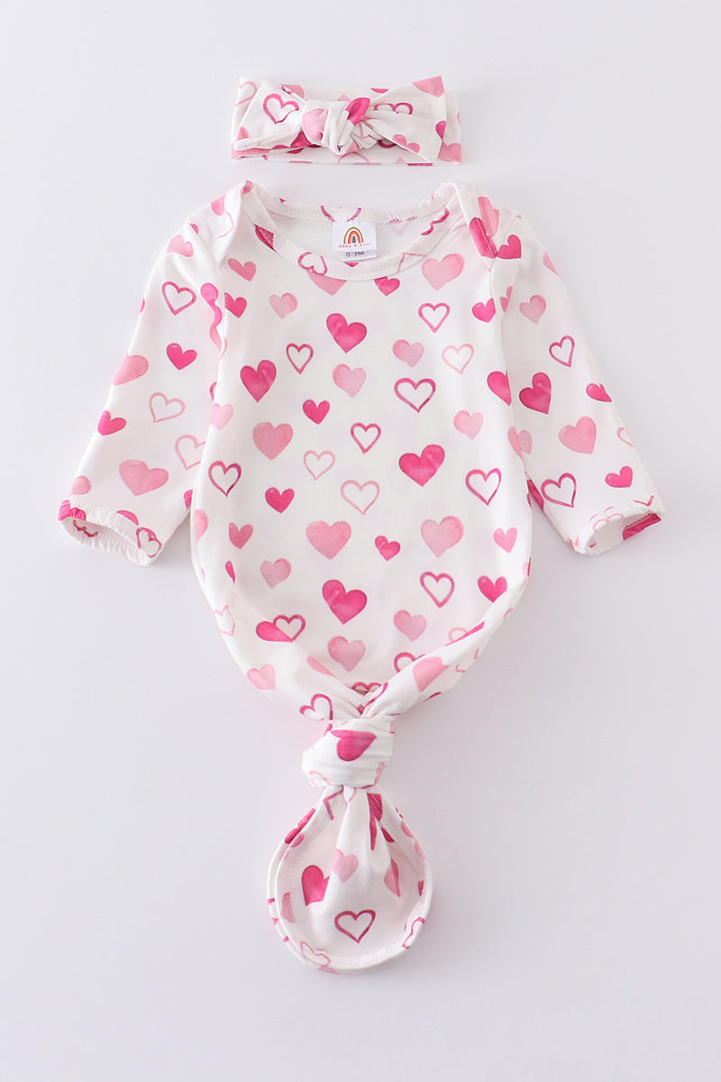 White heart print head band baby gown