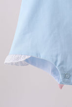 Blue ribbon ruffle bow bubble