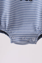 Blue stripe truck embroidery bubble