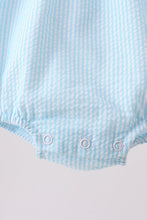 Mint lemon ruffle bubble