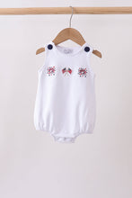 White flag fireworks embroidery bubble