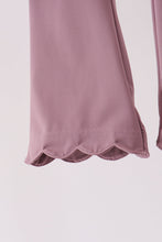 Dusty plum scallped zipper active set