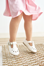 White vintage appleseed mary jane shoes