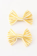 Gold piggie hair bow - ARIA KIDS
