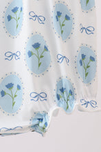 Blue Retro Floral Bubble