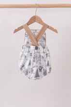 Khaki Deer Forest Bubble