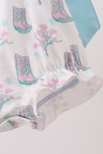 Blue Boots Ruffle Bubble