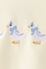 Beige goose embroidery bloomer set
