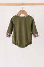 Forest camouflage turkey applique bubble