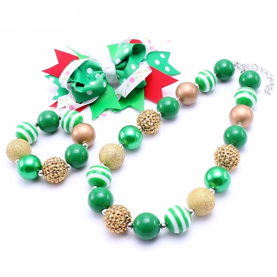 Chunky Necklace Shamrock Pink Green