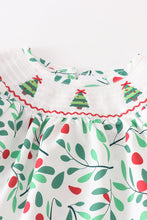 Green christmas tree embroidery smocked ruffle set - ARIA KIDS